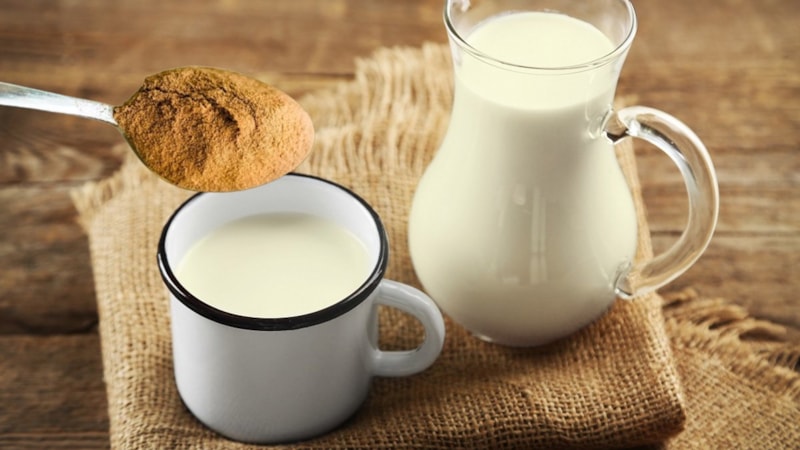 Süte ondan 1 tatlı kaşığı ekleyip gece yatmadan için, uyurken mucizevi etkilerinden yararlanın…