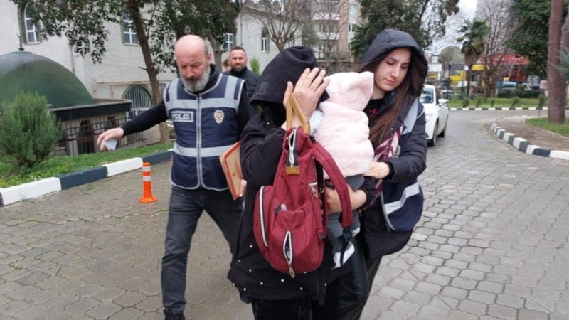 Samsun'da girdiği evden 50 bin liralık altın çaldı