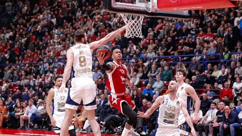 Fenerbahçe, Olimpia Milano'ya yenildi