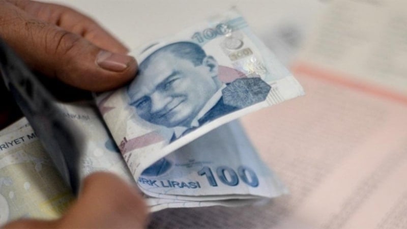 Milyonlarca emekli o tarihi bekliyor! Emekli promosyon ödemeleri ne zaman yatacak?