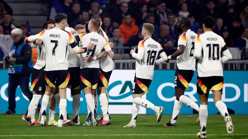 Almanya, Fransa'yı deplasmanda yendi