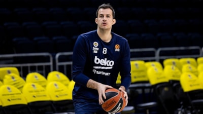 Eski Fenerbahçeli Nemanja Bjelica, basketbolu bıraktı