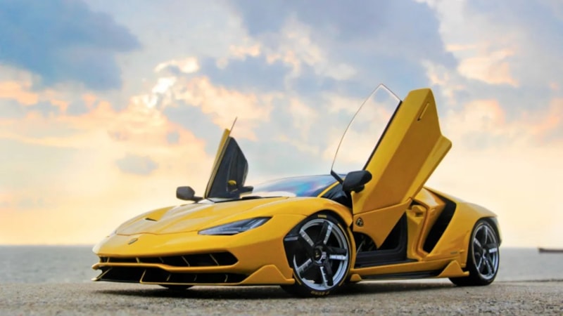 Lamborghini 2023'te ilk kez 10 bin araç satışını geçti