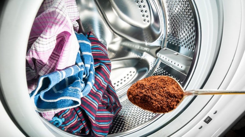 Çamaşır makinesine 2 bardak kahve ekleyin, sonucu izleyin