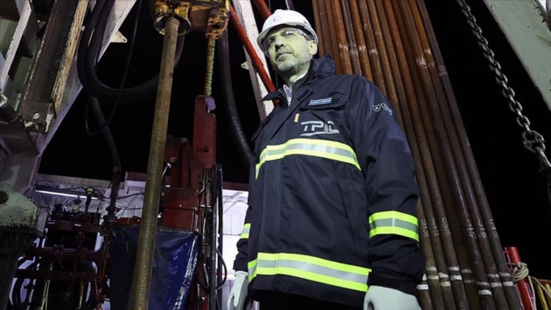 Alparslan Bayraktar: Ramazan sonunda Gabar'da günlük petrol üretimi 40 bin varile ulaşacak