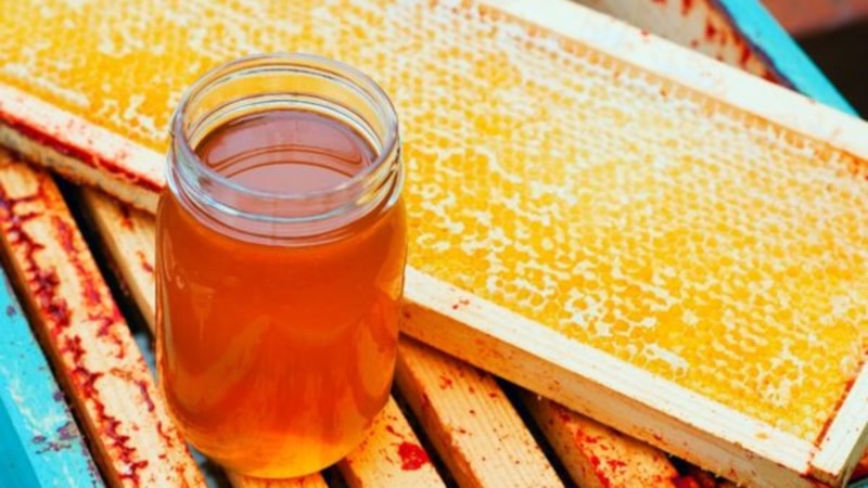 Gece uyumadan önce bal yemek bakın neye iyi geliyor