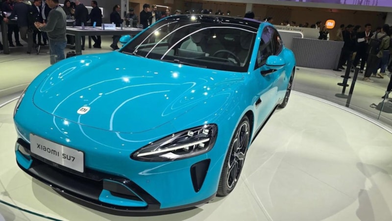 Xiaomi ilk elektrikli otomobilinin fiyatını açıkladı