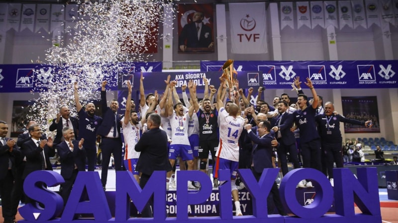 Halkbank, Kupa Voley'de şampiyonluğa ulaştı