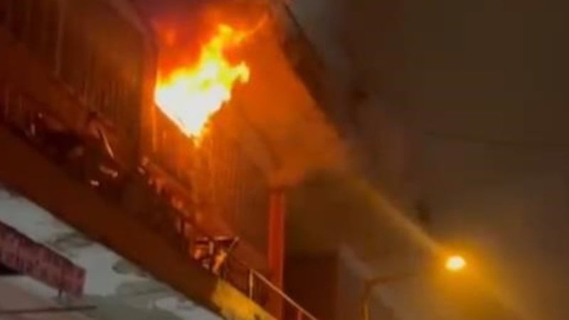 Ümraniye'de iş yerinde korkutan yangın