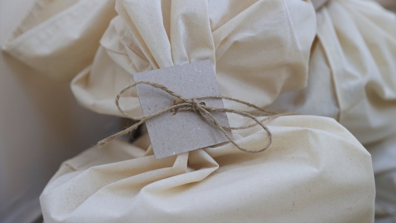 Seçimdeki malzeme torbaları teslim edildi