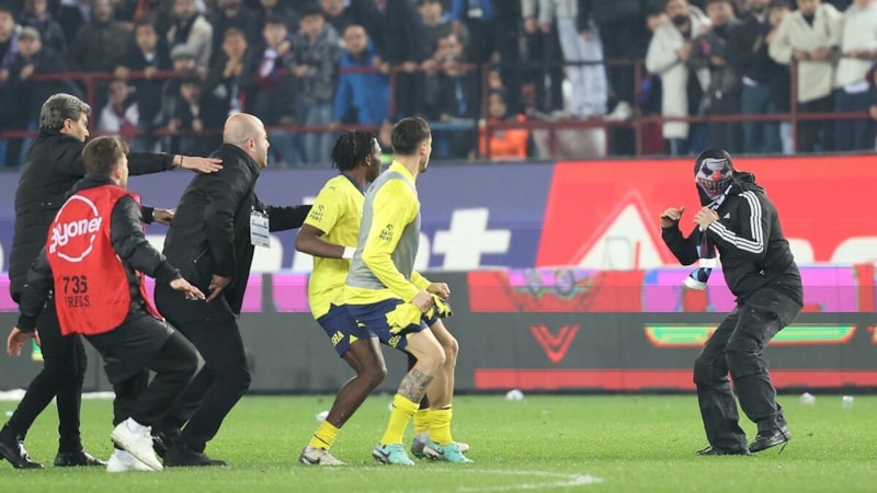 Ali Koç: Mert insan tribünde maskeyle oturmaz