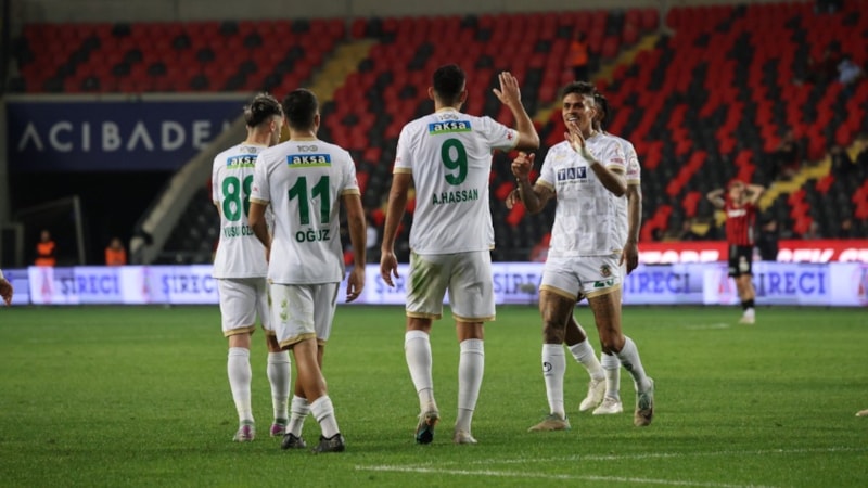 Alanyaspor bu sezon ilk kez art arda dört galibiyet aldı