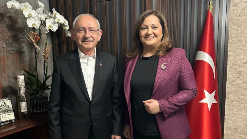 Burcu Köksal'ın ilk ziyareti Kemal Kılıçdaroğlu'na oldu