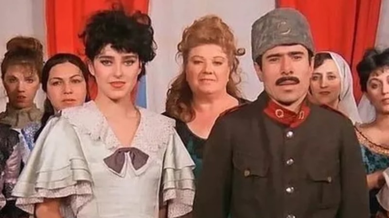 Yeşilçam’ın Şekerparesi Yaprak Özdemiroğlu yıllar sonra ortaya çıktı! Gören inanamadı, güzelliği mest etti...