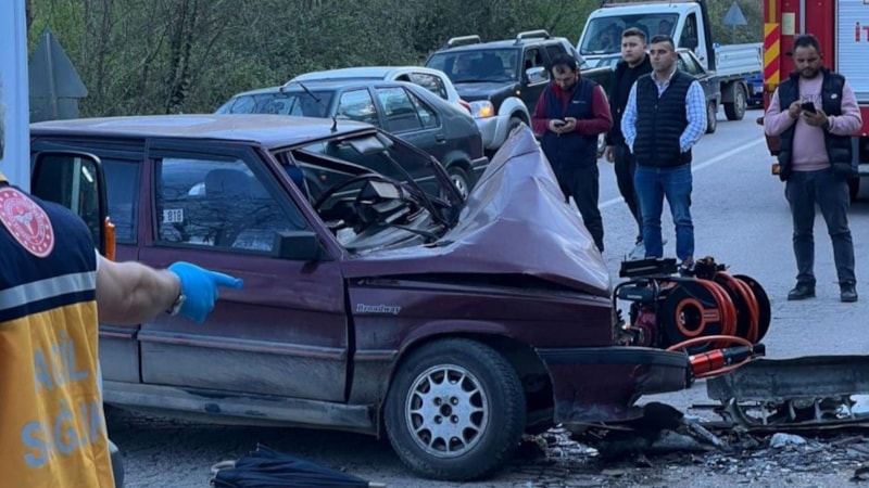 Ordu’da iki otomobil çarpıştı: 9 yaralı