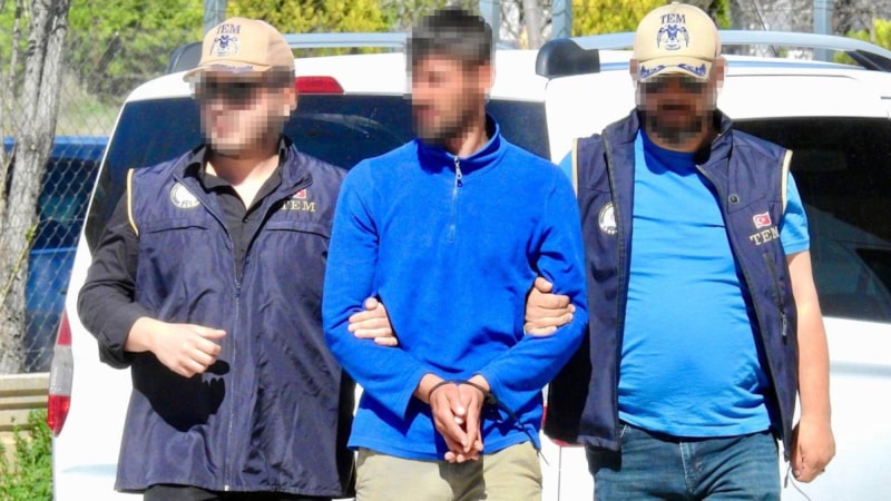 Kırşehir'de sosyal medyadan terör propagandası yapan şüpheli yakalandı