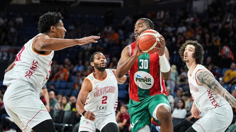 Galatasaray, evinde Karşıyaka'ya yenildi