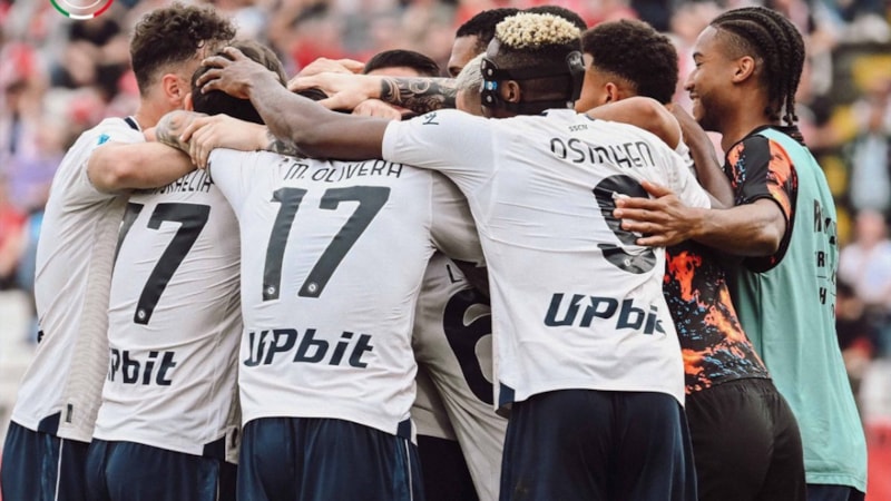 Napoli, Monza'yı dört golle geçti