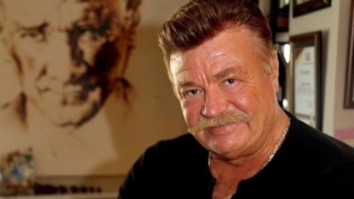 Sağlık Bakanı Fahrettin Koca Nuri Alço'nun son durumunu aktardı