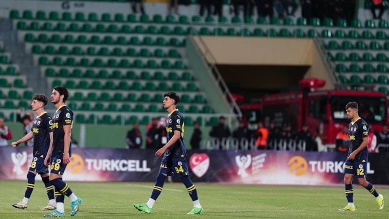 Fenerbahçe sahadan çekildi! TFF'nin yol haritası ne olacak