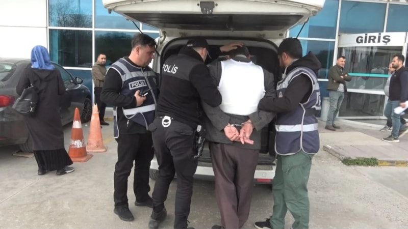 Samsun'da boşanmak istemeyen eşine kurşun yağdırdı: Adliyeye sevk edildi