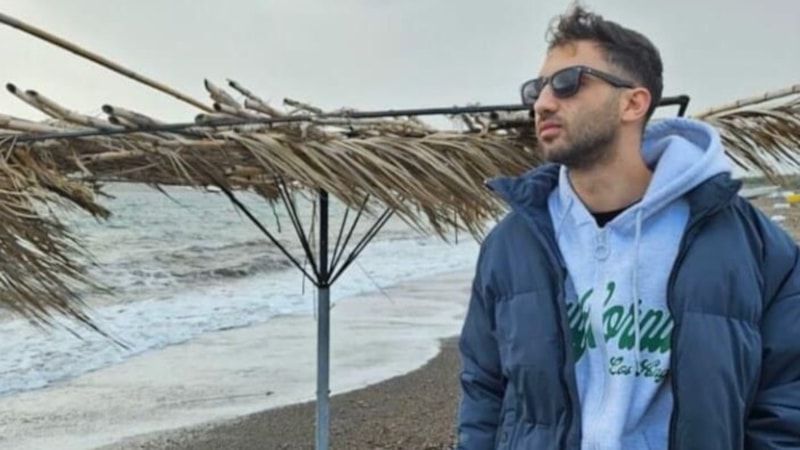 İzmir'de çocukluk arkadaşını öldürdü: Sinir krizi geçirdi