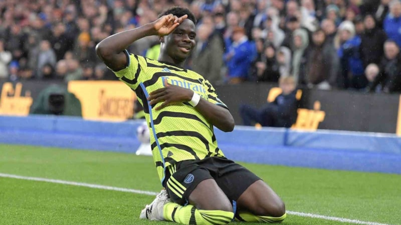 Bukayo Saka, kariyer sezonunu yaşıyor