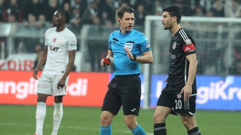 Süper Lig'de 32'inci haftanın hakemleri