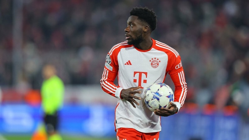 Bayern Münih, Davies'i bekliyor