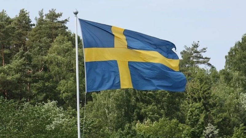 İsveç'te başörtüsü nedeniyle işten çıkarılan kadın tazminat alacak