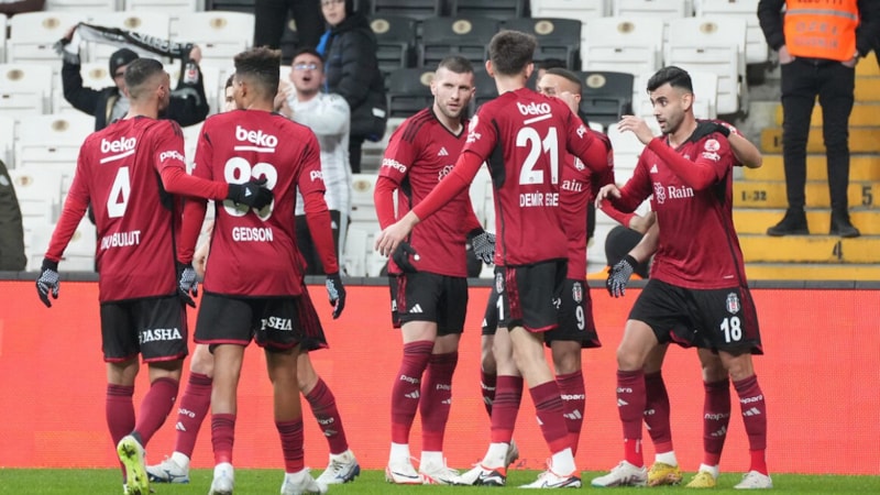 Beşiktaş'tan sakatlık açıklaması! Ameliyat olacak