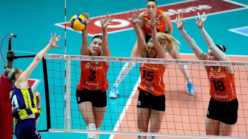 Fenerbahçe'yi yenen Eczacıbaşı final serisini eşitledi