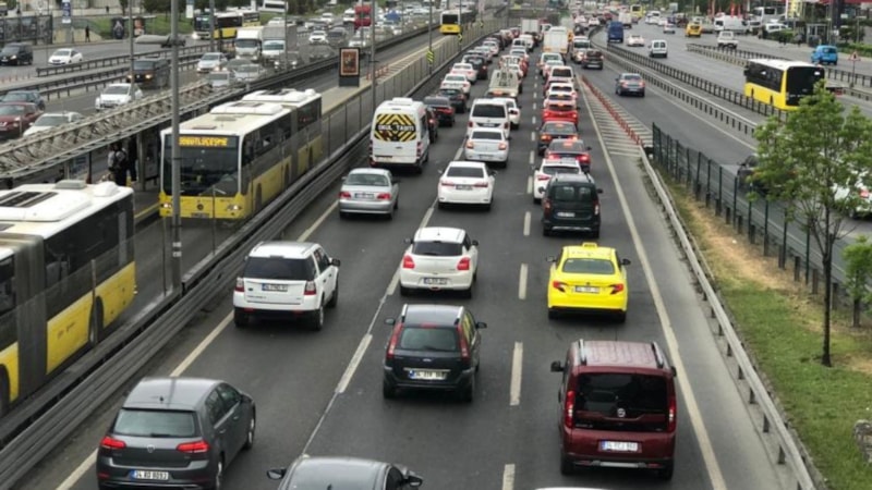 Araç sahipleri dikkat! Yeni düzenleme geliyor, tüm araçlarda zorunlu olacak