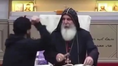 Avustralya'da piskopos Mar Mari Emmanuel ayin sırasında kalemli saldırıya uğradı