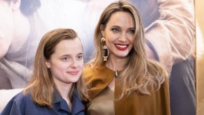 Angelina Jolie yeni dövme yaptırdı... Bakın anlamı neymiş