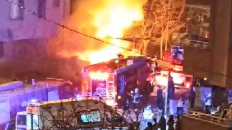 Ordu’da 3 katlı binada çıkan yangında 5 kişi dumandan etkilendi