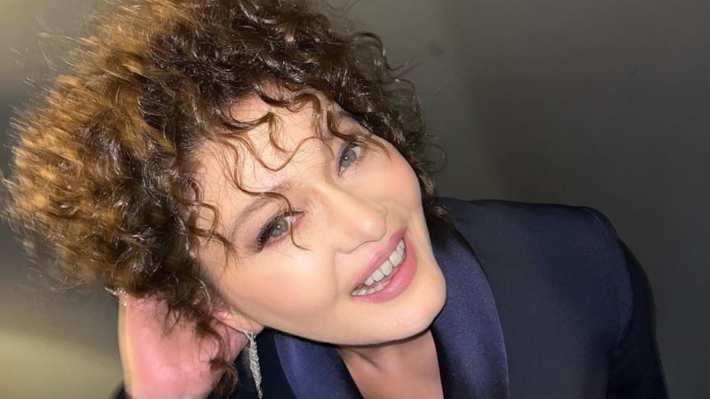 İddialı pozlarına yenisini ekledi! Nurgül Yeşilçay'ın lahmacun kombini