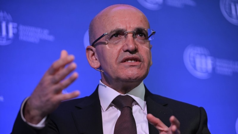 Mehmet Şimşek, beyanname vermeyen mükellefleri pişmanlıktan yararlanmaya davet etti