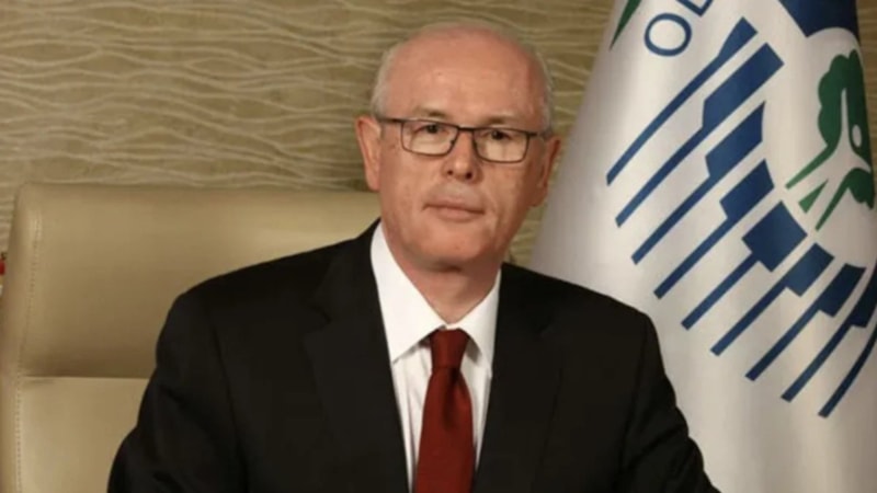 CHP'de akraba atamaları sürüyor: Belediye başkanının kızı başkan yardımcısı yapıldı