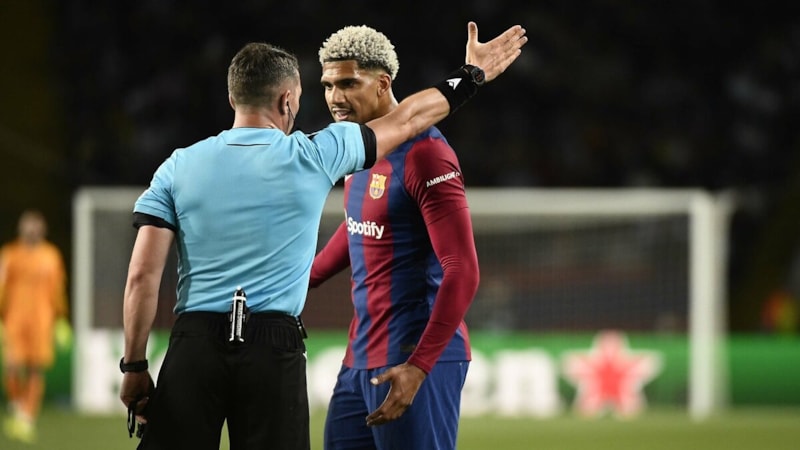 Ronald Araujo'dan İlkay Gündoğan'a cevap