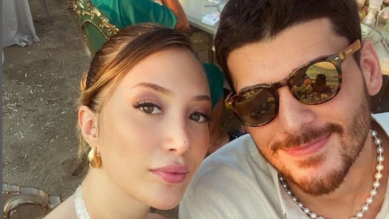 Yiğit Poyraz Survivor'dan döndü! Yasmin Erbil sevgilisiyle tatile çıktı