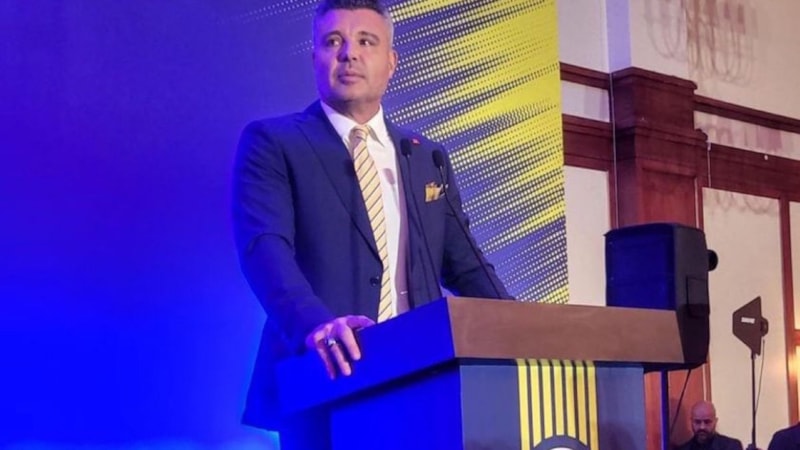 Sadettin Saran: Fenerbahçe'yi şampiyon yapacağız