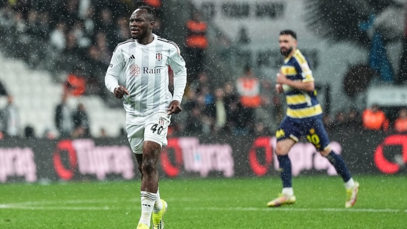 Jackson Muleka: Taraftar olumsuz süreçte desteğini sürdürüyor