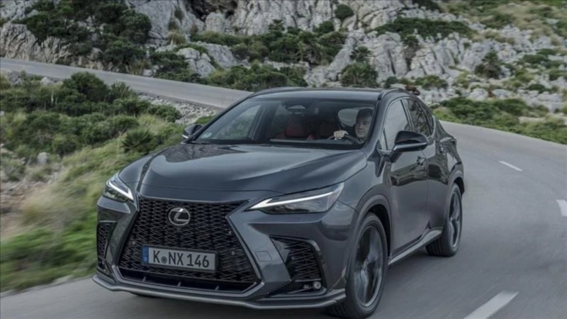 Lexus ilk çeyrekte satışlarını yüzde 48 artırdı