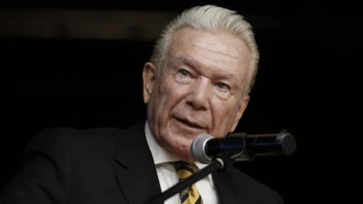 Uğur Dündar'dan 'babalık davası' tepkisi: İftiralarınızda boğulun