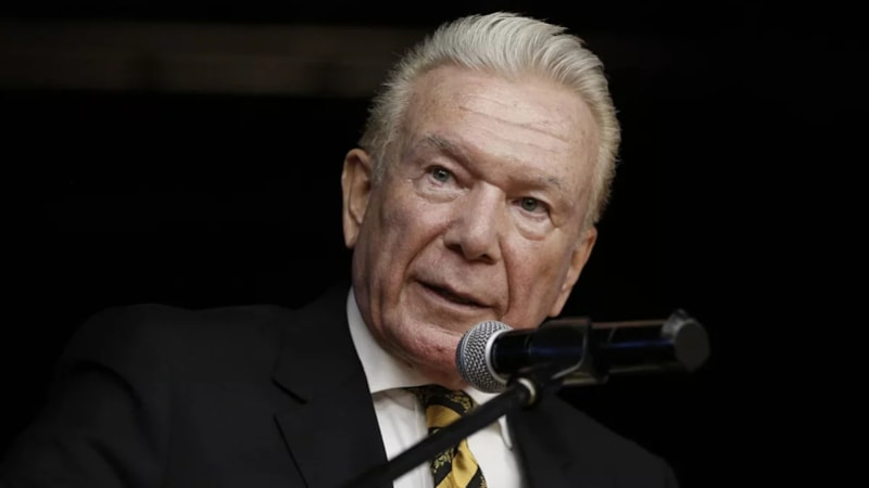 Uğur Dündar'dan 'babalık davası' tepkisi: İftiralarınızda boğulun