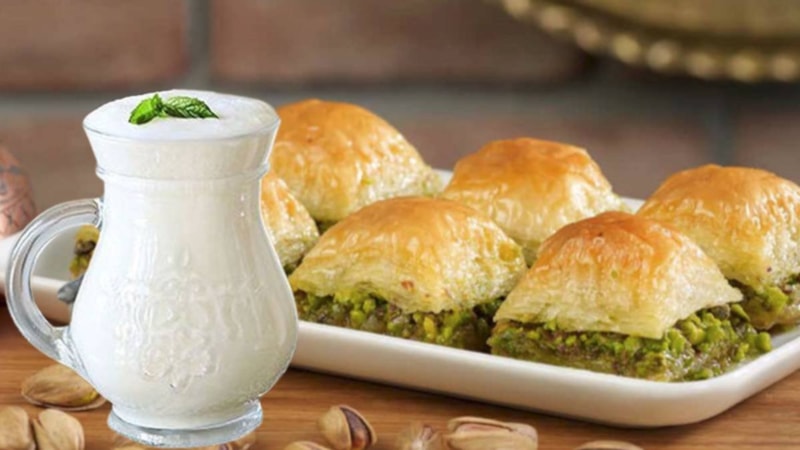 Tatlının yanında ayran ya da süt içilmesinin sebebi bakın neymiş…
