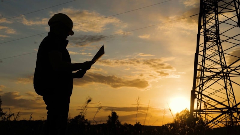 İzmir'de büyük elektrik kesintisi: O semtlerde oturanlar dikkat! 24 Nisan İzmir elektrik kesinti listesi