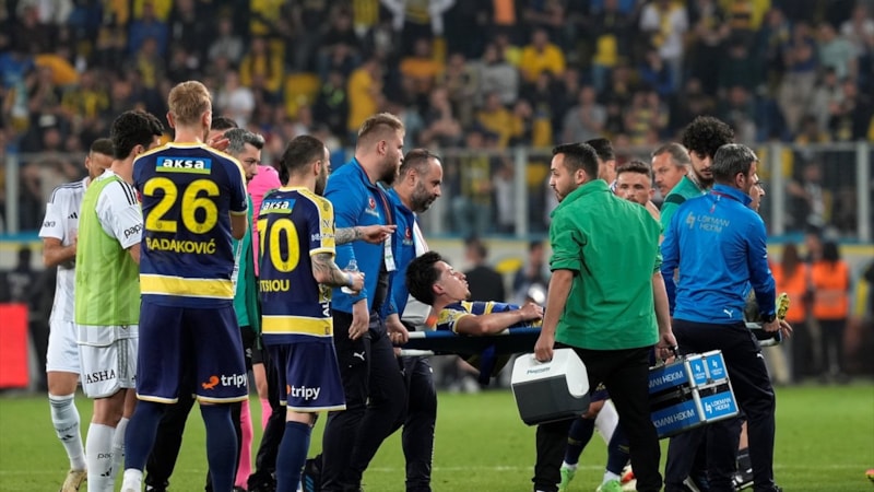 Galatasaray'dan Olimpiu Morutan'a geçmiş olsun mesajı