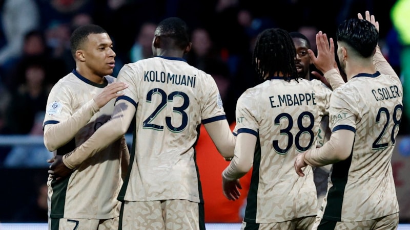 PSG, Lorient'i rahat geçti